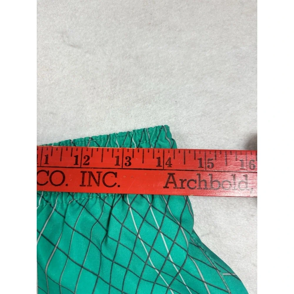 Nike Swim Shorts‎ Men's Size Medium Bathing Suit Trunks Green Geometric Logo